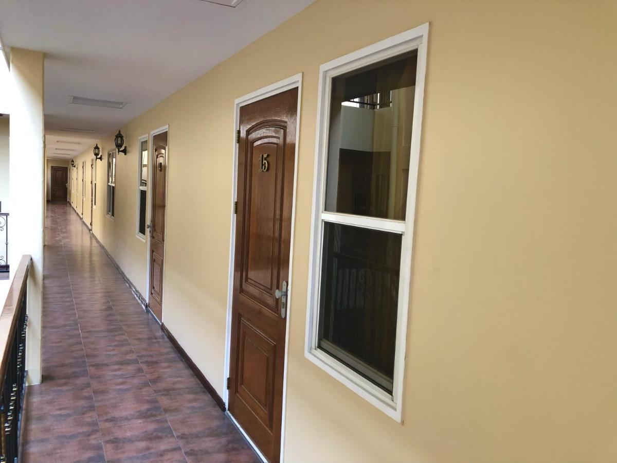 101 Suites Paramaribo Exterior foto