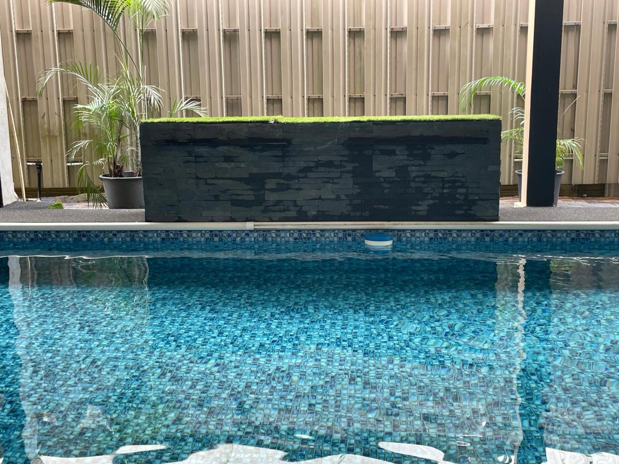 101 Suites Paramaribo Exterior foto